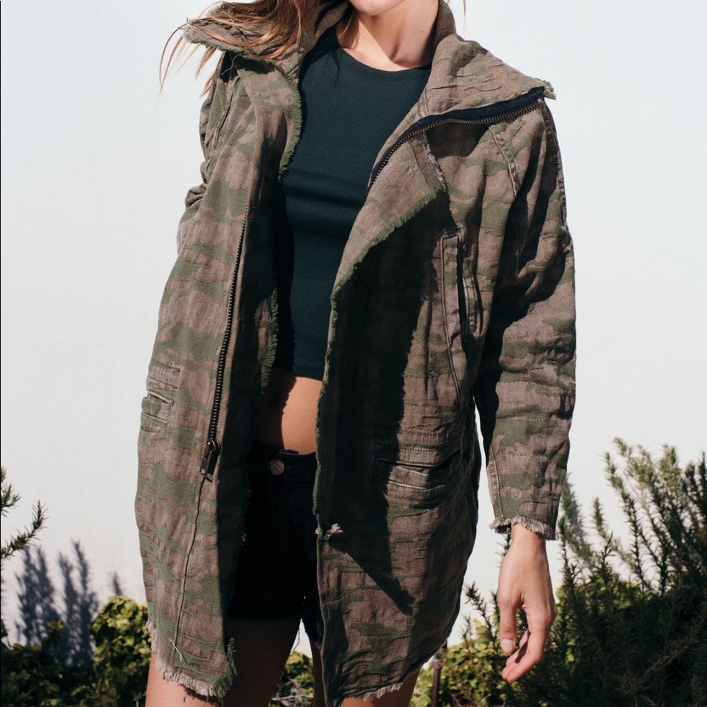Tribe Kelley camo fray